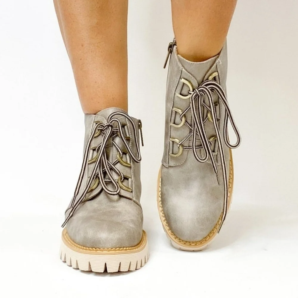 Corky's Trail Ride Boots In Light Grey NEW Womens Size 8